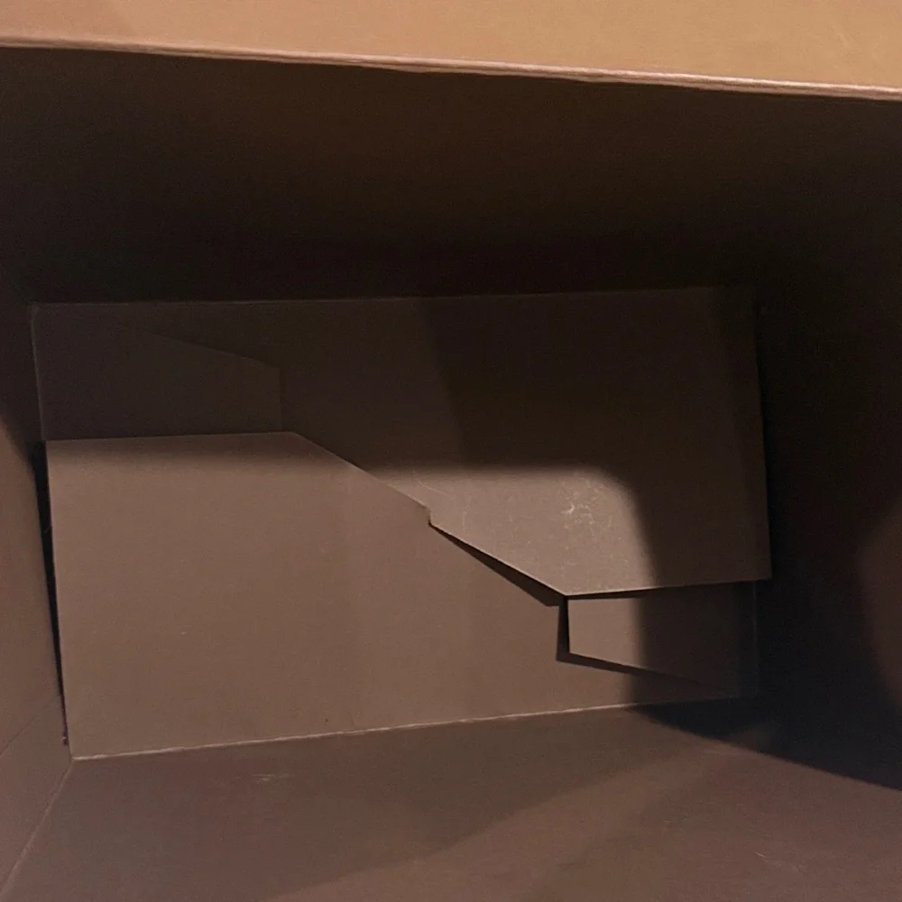 Louis Vuitton Gift Box Louis Vuitton Speedy box Louis Vuitton LV authentic box - Picture 5 of 15